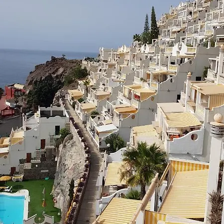 Cozy Ocean View, Playa Del Cura Apartment